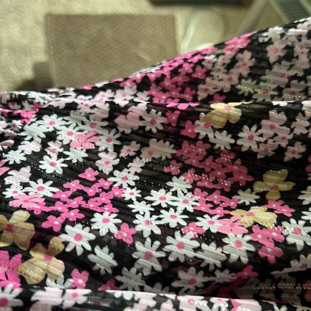 Julia dress never worn Cute!sheer sleeves, cute print with silver shimmer
